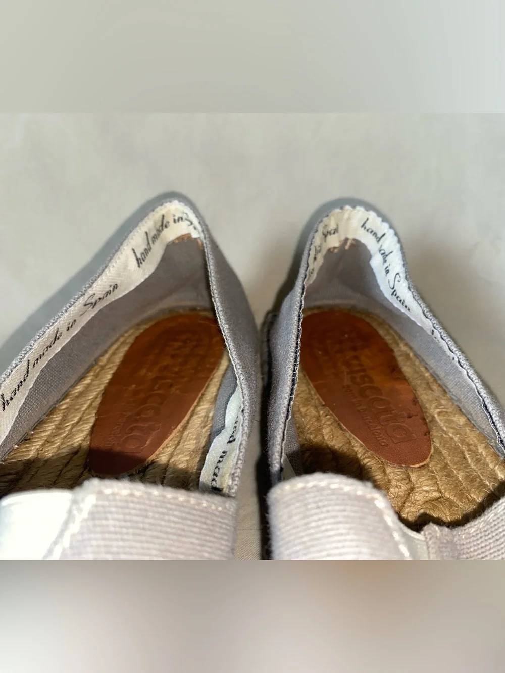 Viscata | Light Gray Canvas and Jute Stitched Espadrille Flats Size 39/8.5